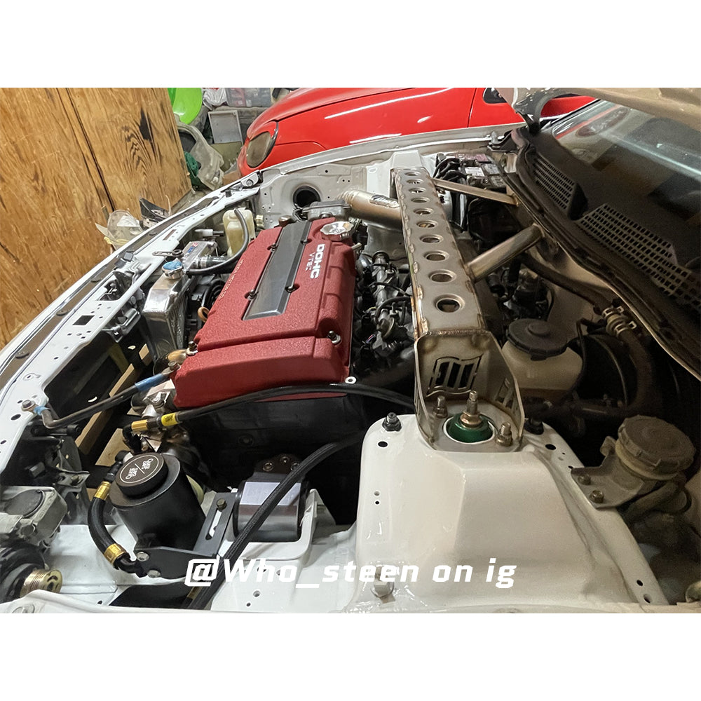 Circuit Hero Front 3-Point Strut Tower Bar